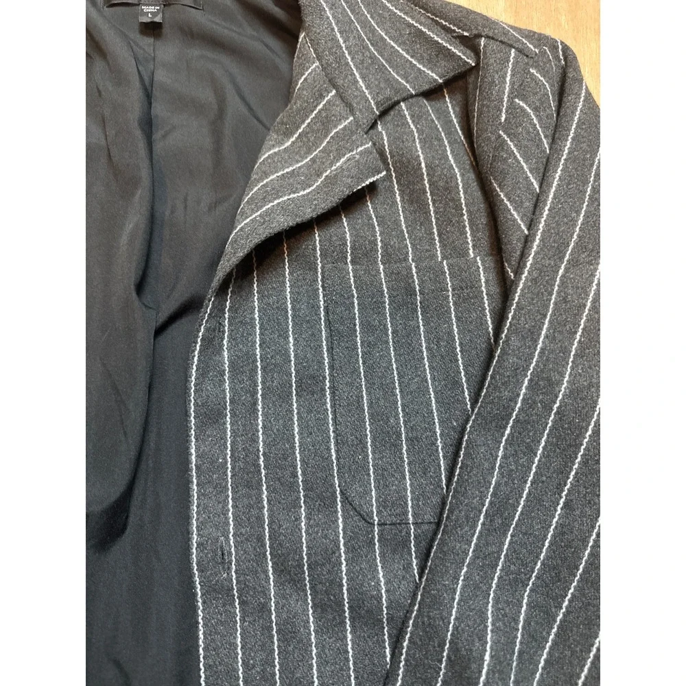 Fashion Nova Men Pinstripe Shirt Jacket Charcoal Grey White Stripe Size L